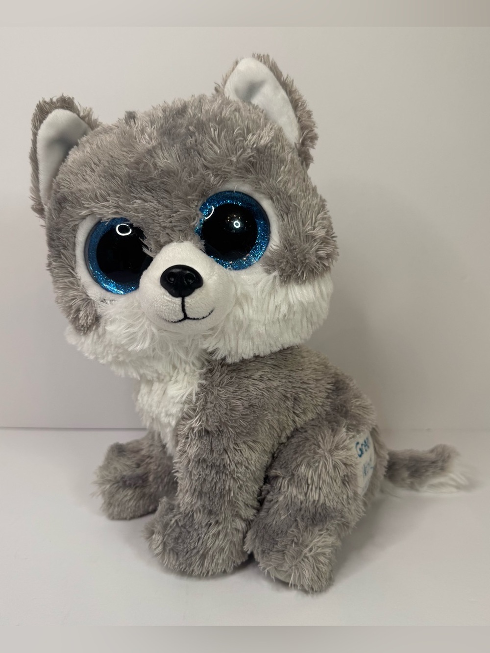 Ty Beanie Boo 9” Warrior Grey Wolf Great Wolf Lodge Exclusive TySilk RETIRED